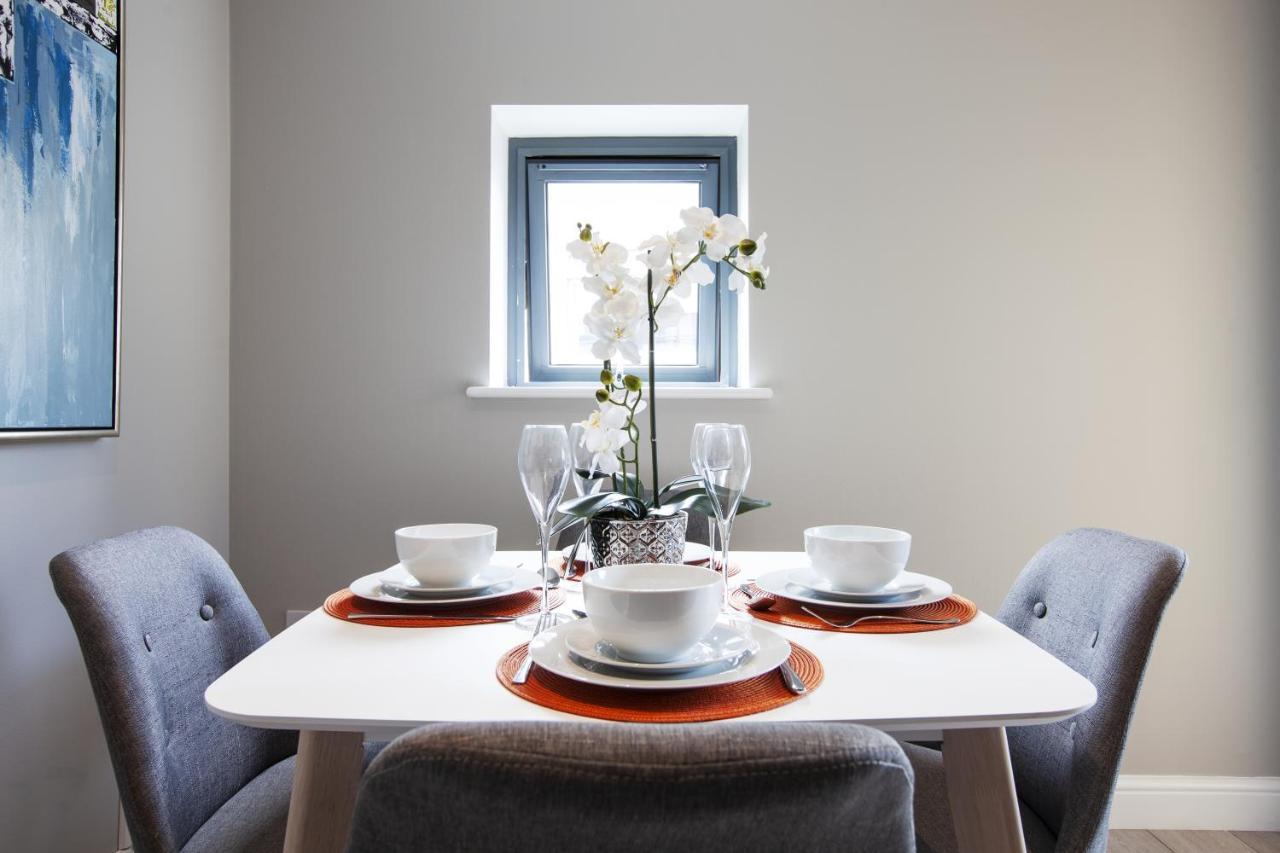 Urban Living'S - The Wesley Beautiful City Centre Apartment With Balcony Oksford Zewnętrze zdjęcie